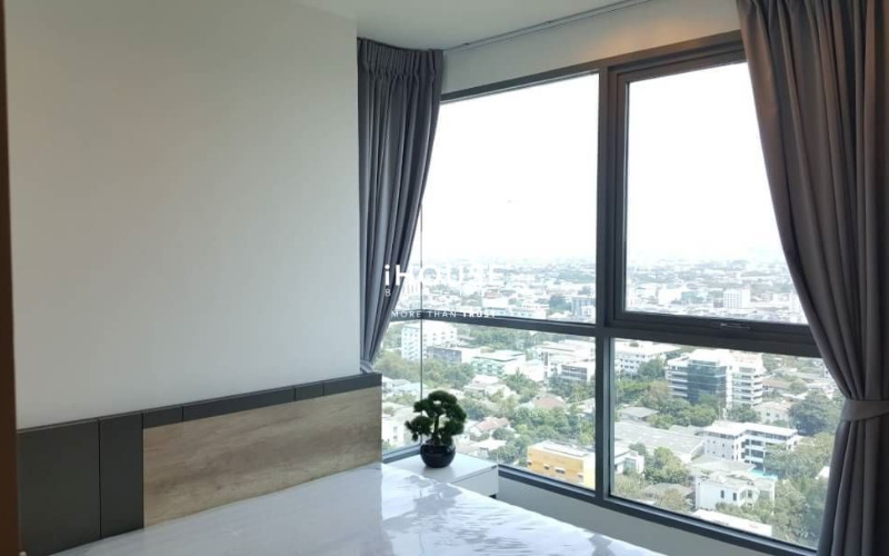 Ideo Mobi Sukhumvit