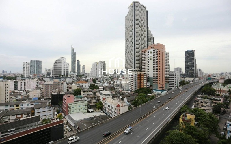 โนเบิล รีโว สีลม