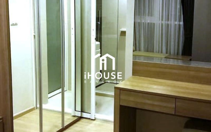 Rhythm Sathorn