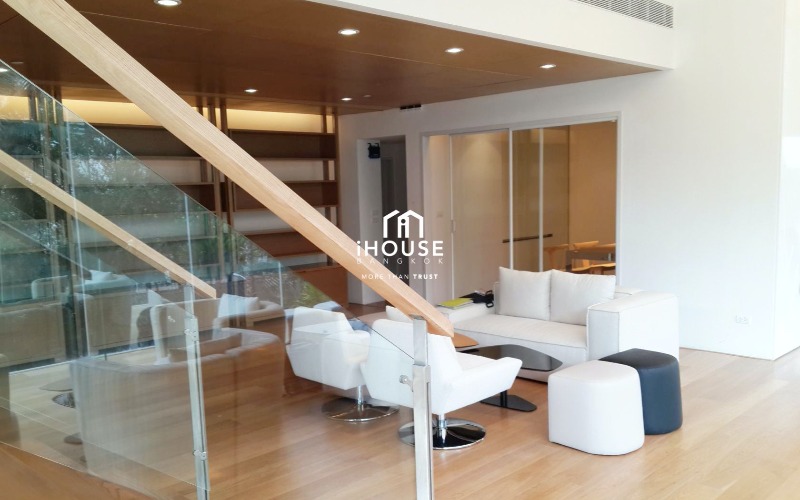 The Room Sukhumvit 21