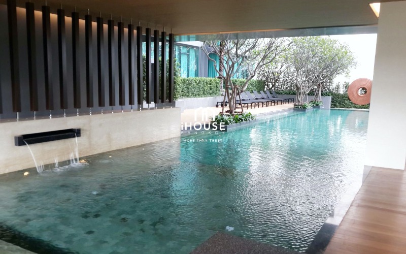 The Room Sukhumvit 21