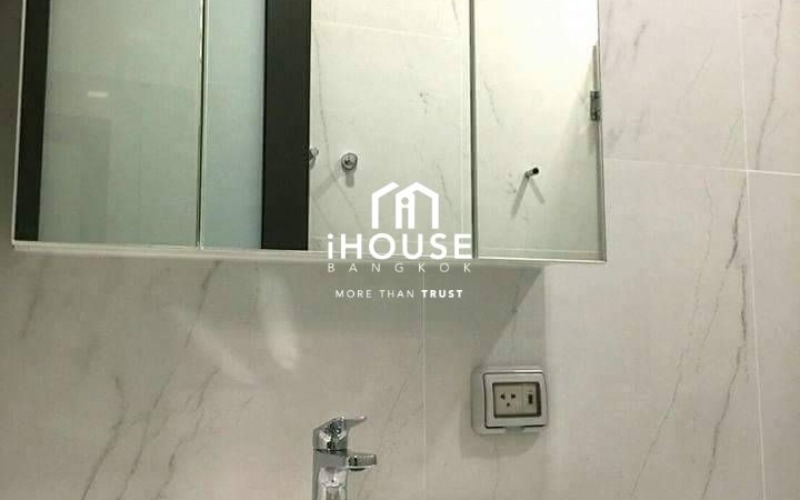Chewathai Residence Asoke